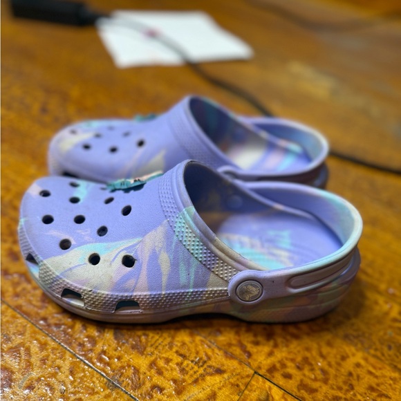 Crocs - Picture 2 of 5